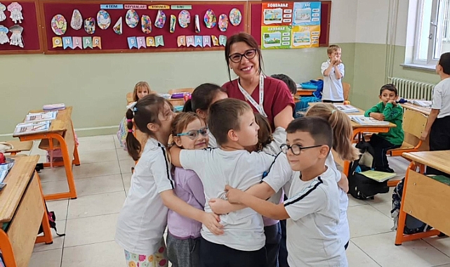 Eceabat'ta öğrencilere ağız ve diş sağlığı eğitimi
