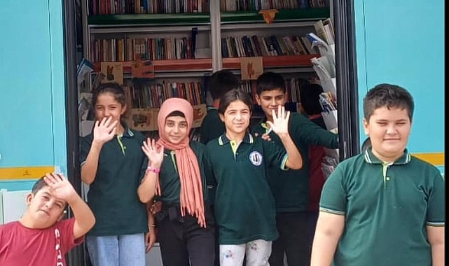 Gezici Kütüphane çocuklarla buluştu!