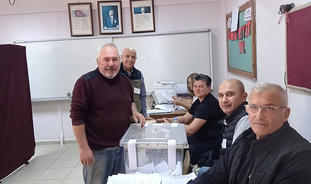 Gökçeada'da çifte vatandaşlar sandık başına gitti