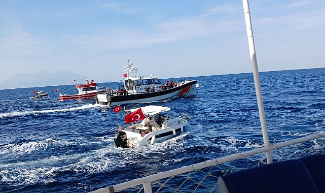 Semadirek'e karşı Gökçeada'da Cumhuriyet Bayramı