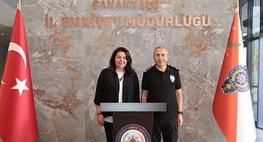 Jülide İskenderoğlu'ndan Müdür Kurt’a ziyaret