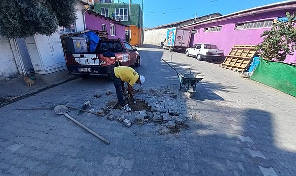 Lapseki Belediyesi'nden altyapı ve temizlik çalışmaları