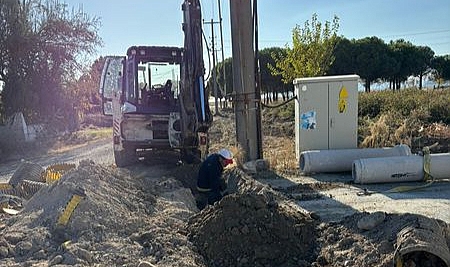 Lapseki'de saha çalışmaları sürüyor