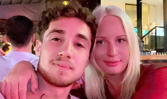 Marmaris’te yaşanan aşkı Daily Mail gazetesi yazdı