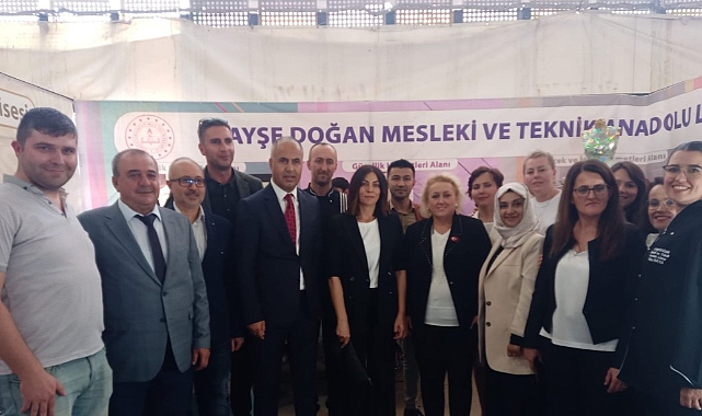 Mine Hayta, Biga Gıda Tarım Hayvancılık ve Teknolojileri Fuarı’nı ziyaret etti