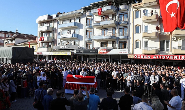 Şehit Piyade Uzman Çavuş Burak Geniş, Yenice'de son yolculuğuna uğurlandı