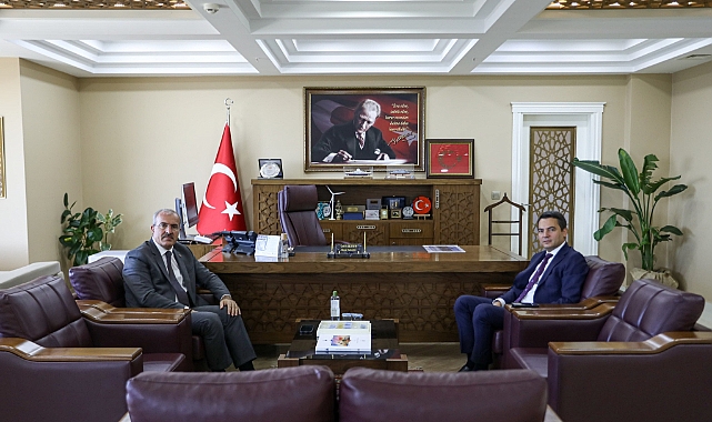 Umut Akyazı’dan Çanakkale Valisi Ömer Toraman’a ziyaret