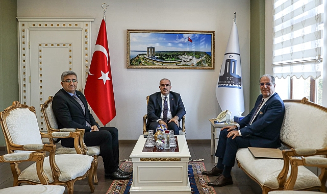 Vali Toraman’a Kütahya Dumlupınar Üniversitesi’nden ziyaret