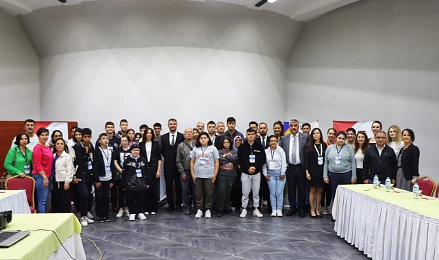 'Yerel İstihdamda Ben de Varım' projesi Kepez'de başladı