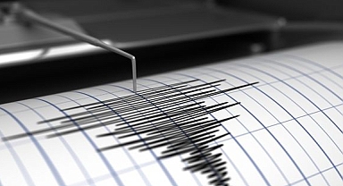 Antalya'da deprem panik yarattı