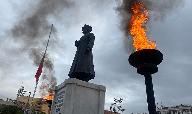 Atatürk sevgi, saygı ve özlemle anıldı