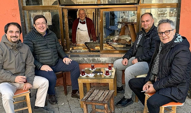Başkan Muharrem Erkek, Sepatay Kohen'in Fırınında günaydın dedi