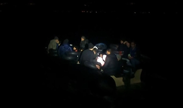 Çanakkale açıklarında 26 düzensiz göçmen yakalandı