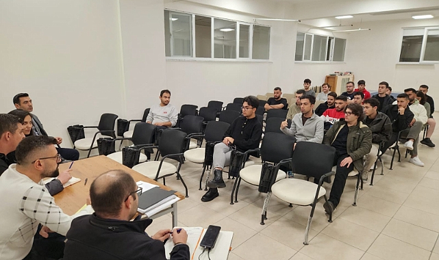 Çanakkale Belediyesi’nden öğrencilerle toplu taşıma toplantısı