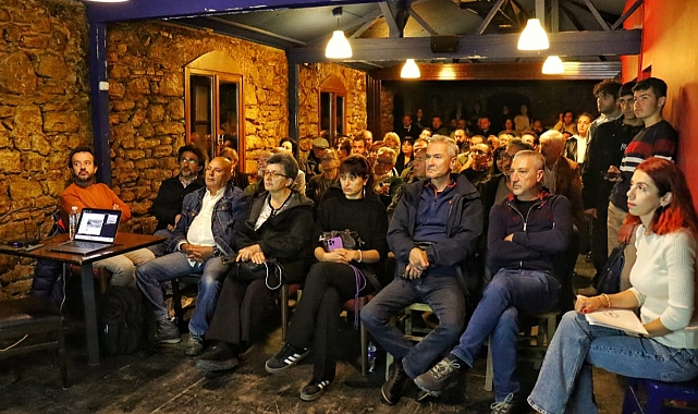 Çanakkale’de arkeoloji söyleşileri halk ile buluşmaya başladı