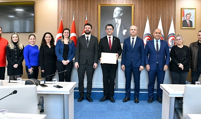 ÇOMÜ, beslenme dostu ve fiziksel aktiviteyi destekleyen işyeri sertifikası aldı