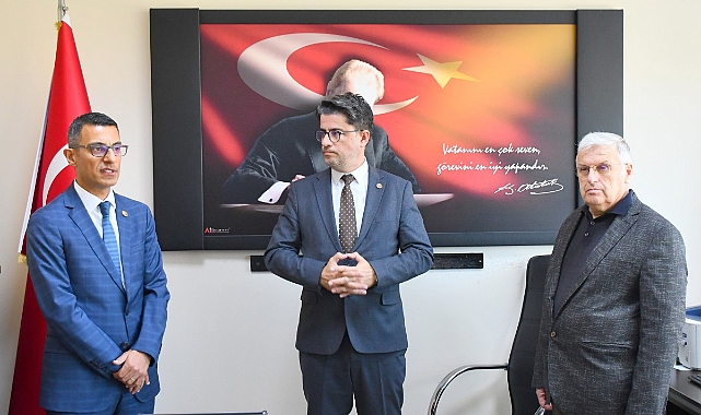 ÇOMÜ Turizm Fakültesi'nde dekanlık devir teslim töreni yapıldı