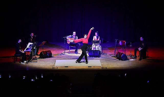 Flamenco Cascada Çanakkale’de izleyicilerle buluştu
