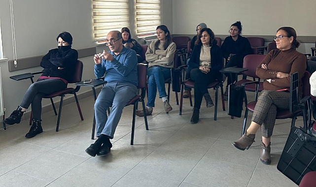Gelibolu'da Aile Hekimlerine bilgilendirme toplantısı
