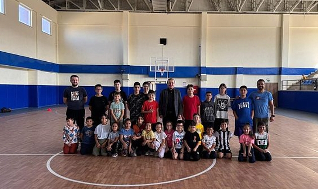 Genç yetenekler için Lapseki Belediyesi Basketbol Kursları devam ediyor!