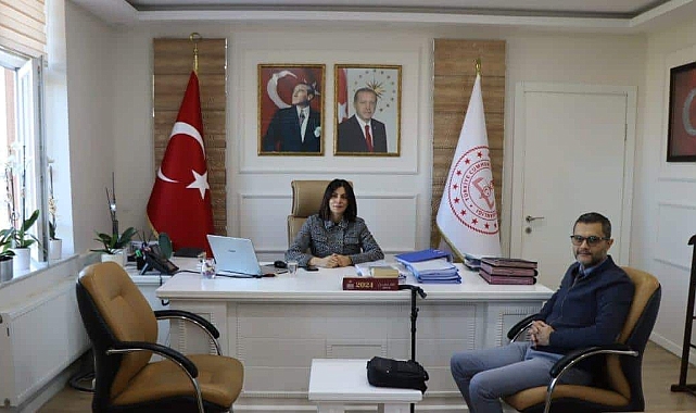 İlker Kurt, İl Millî Eğitim Müdürü Mine Hayta'yı ziyaret etti