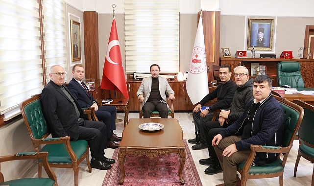 Kaymakam Kayabaşı, Biga Hobileri Geliştirme Derneği'ni ağırladı