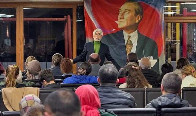 Lapseki'de "Atatürk" konulu söyleşi