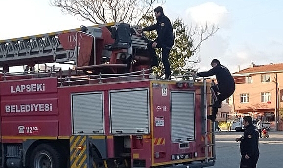 Lapseki İtfaiye ekipleri, Acil Durum Eğitimlerini tamamlıyor