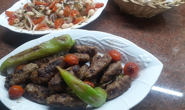 Lezzetli Tekirdağ Köftesi tarifi