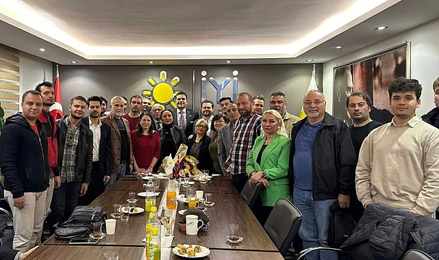 Mehmet Aslan, İYİ Parti Çanakkale  İl Başkanlığı’nı ziyaret etti