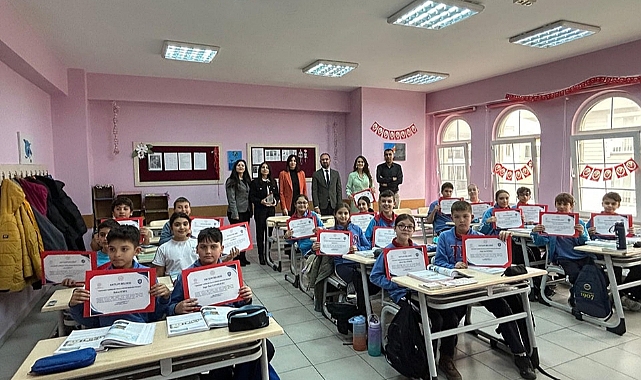 "Tertemiz Yarınlar Okullardan Başlar" projesinde birincilik Çanakkale’de!