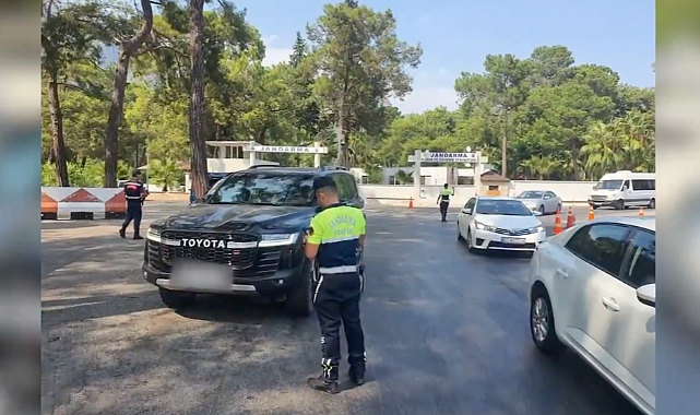 Usulsüz çakar kullananlara yeni cezalar!