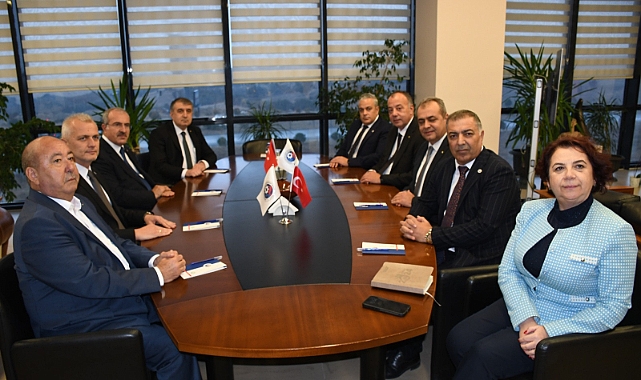 Vali Toraman, ÇTSO yönetim kuruluna ziyaret