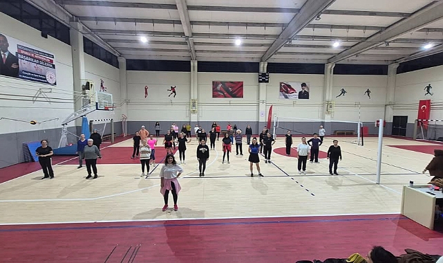 Bozcaada’da Zumba rüzgarı