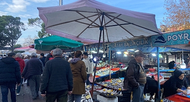 Çanakkale Cuma Pazarı’nda balık yoğunluğu