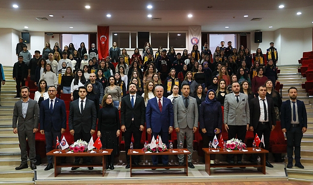 Çanakkale'de "Hastane Öncesi Acil Sağlık Hizmetleri Çalıştayı" düzenlendi
