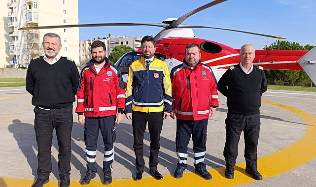 Çanakkale İl Sağlık Müdürlüğü, helikopter ambulans ekibini ziyaret etti