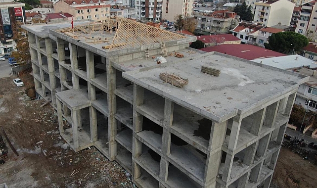 Ezine'de çalışmalar devam ediyor