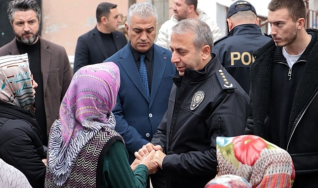 Müdür Kurt Cem Taylan’ın cenazesinde
