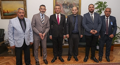 Muhtaroğlu'ndan Özgür Özel'e ziyaret