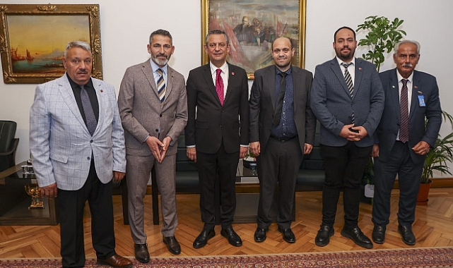 Muhtaroğlu'ndan Özgür Özel'e ziyaret