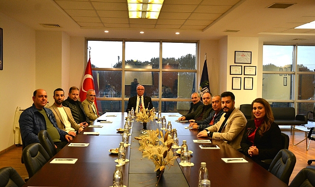 AK Parti İl Başkanlığı'ndan Çanakkale Ticaret Borsası'na ziyaret
