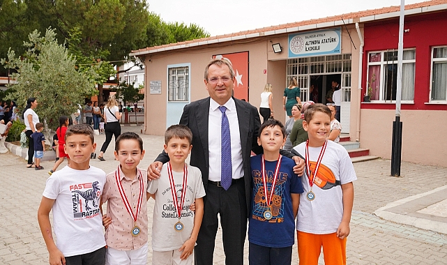 Ayvalık’ta “Özgür Zihinler Atölye” çalışmaları başlıyor