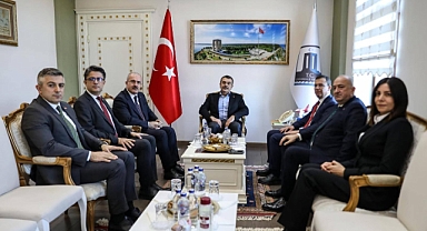 Bakan Yusuf Tekin Çanakkale’de karşılandı