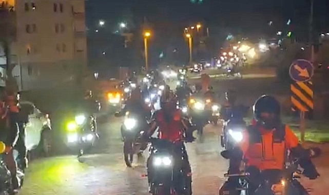 Bozcaada’da motosiklet kullanıcılarına kask uyarısı