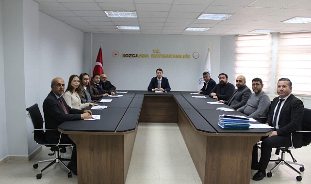 Bozcaada’da Sosyal Yardımlaşma ve Dayanışma Vakfı Toplantısı yapıldı