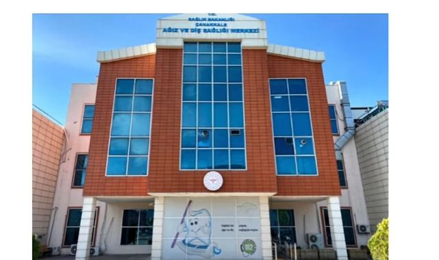 Çanakkale Ağız ve Diş Sağlığı Merkezi'nde akşam poliklinik hizmeti başladı