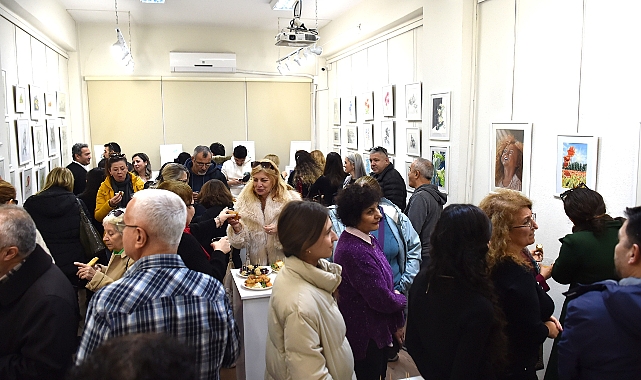 Çanakkale Belediyesi Yazar ve Sanatçı Evi'nde Dönem Sonu Karma Sergisi