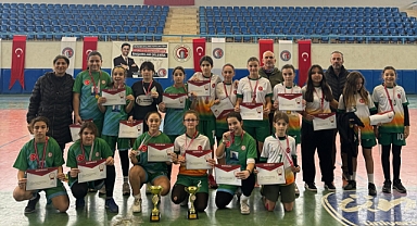 Çanakkale’de Futsal Yıldızlar İl Birinciliği müsabakaları sona erdi