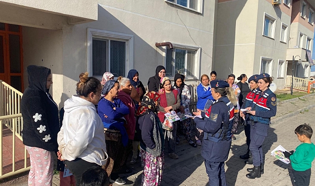 Çocuk yaşta evliliklere karşı Jandarma'dan bilgilendirme çalışması